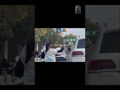 പിന്നെ Dogesh ന് ദേഷ്യം വരില്ലേ😤🤣 #fundubmalayalam #animaldub #dubberakil