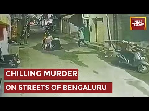 WATCH Murder Caught On Camera: Group Of 6 Smashes Bengaluru Man's Head With Stones