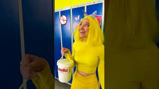 LIPPENSTIFT IN EINEM GLAS NUTELLA? DAS MUSS MAN SEHEN! 😍