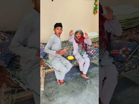 Mumma Papa Kia Kha Rhy π€ #trending #funny