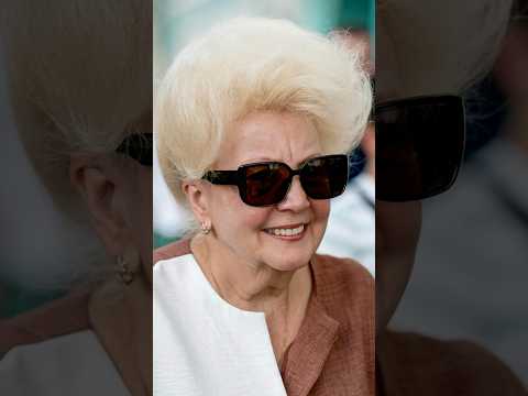 I took a picture of a beautiful lady   #streetphotography #photography #photographer #streetphoto