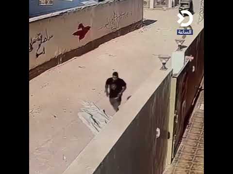 عصابة مسلحة تسلب فتاتين في بغداد