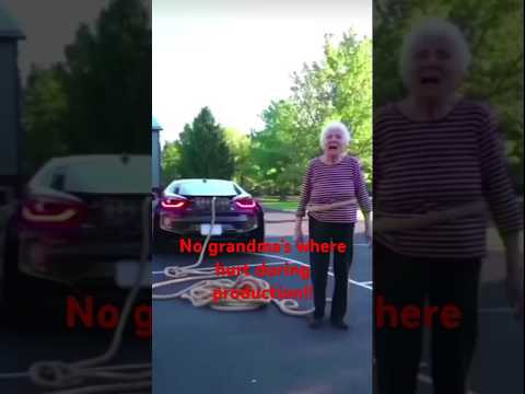 Best grandma ever!!!!!! Watch till the end l!!
