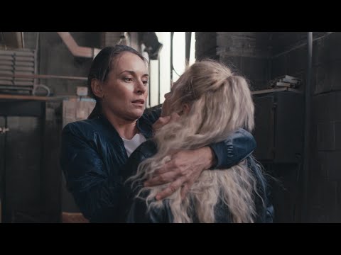 ПСИХИАТР-ПСИХОТЕРАПЕВТ В РАБОТЕ С ПАЦИЕНТАМИ ИСПОЛЬЗУЕТ СОБСТВЕННУЮ МЕТОДИКУ! Игра в убийство