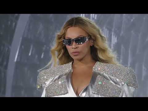 I'M THAT GIRL (Live: RENAISSANCE World Tour), Beyoncé