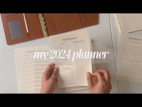 Preparing/refilling my planner for 2024! | Vlogmas 2023