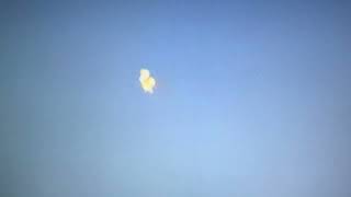 UfO mimic balloons with orb flyby 2015