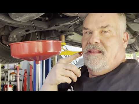 Bubba Does a Routine Oil Change - Clem's Car Care