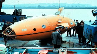 In 1966 2 Scientist Saw A Massive UNKNOWN Creature 4000 Feet Beneath The Ocean Surface