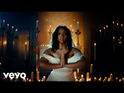 Chl&#246;e - Pray It Away (Official Video)