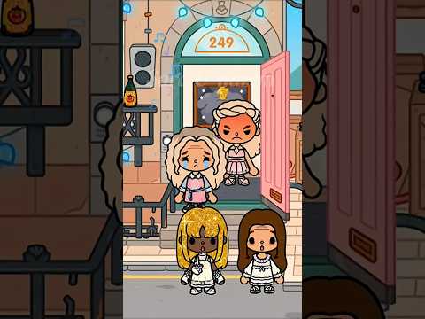 My mom threw me cuz... 🥺😔 #tocaboca #tocalifeworld#shorts