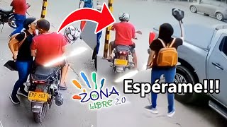 Pasa por su novia en el trabajo y la deja olvidada...