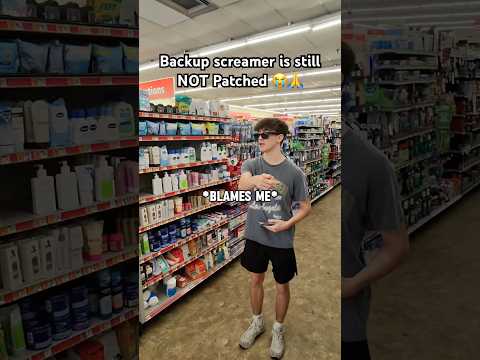 Screaming in Stores Prank!