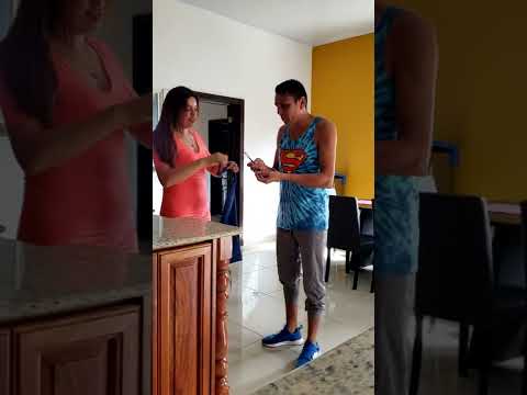 Se aprovecho de su marido.