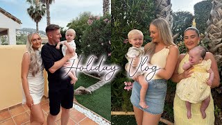 Spend the week with us in Spain!!💛🌼🏝️