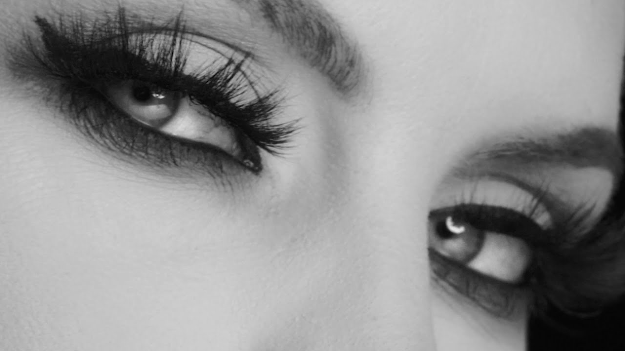 Gene False KissUSA Lash Couture Matte Black Matte Satin