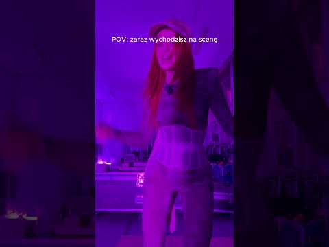 POV: Zaraz wychodzisz na scenę