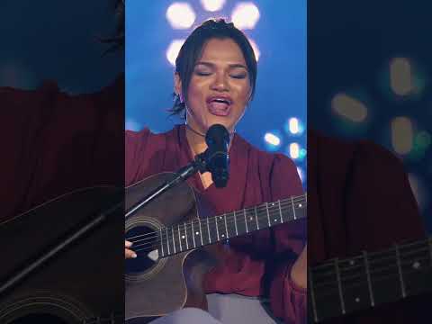 Nesta sexta-feira (17), estreia “Deus Já Está Lá”, o novo clipe da Fabiana Sinfrônio 🎶💖⁣