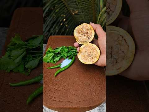 Raw Woodapple + Chilli Masala 🤤😋 #shorts #food #fruit #masala