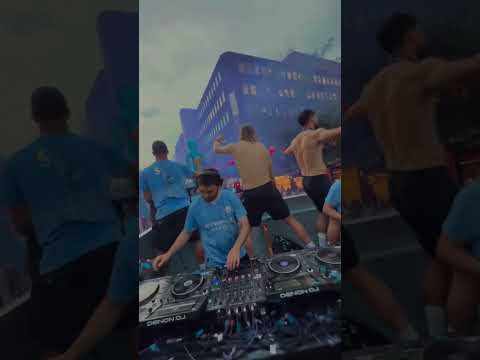 DJing on the @mancity players bus to celebrate their insane #Treble 3 years ago!😍