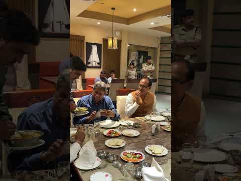 चक दे इंडिया! भारत की बेटियां आज इतिहास बदलेंगी, dinner with Kapil dev #CWC25 #INDvAUS #TeamIndia