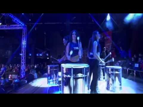 Catlike Mood - Acrobatic Drum Dance
