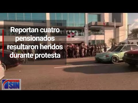 Reportan cuatro pensionados resultaron heridos durante protesta