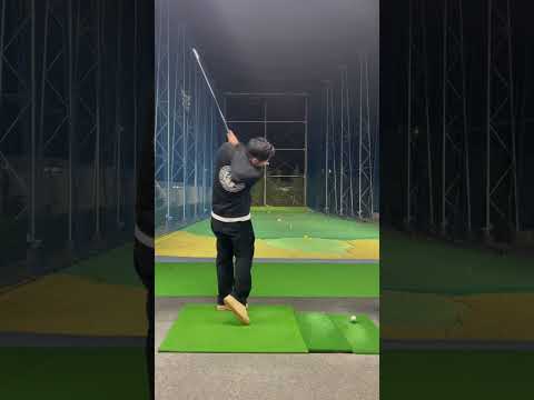 100きり初心者がチョロを直した魔法の方法“キャイ〜ン” #golf #rorymcilroy #golfswing #美しいスイング #チョロを直す方法