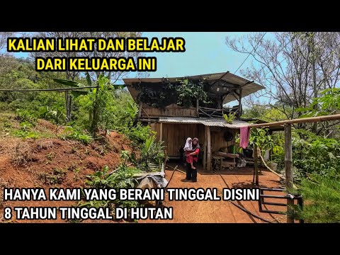 IBU DAN ANAK PEMBERANI SATU SATU NYA KELUARGA YANG TINGGAL DI PINGGIRAN HUTAN