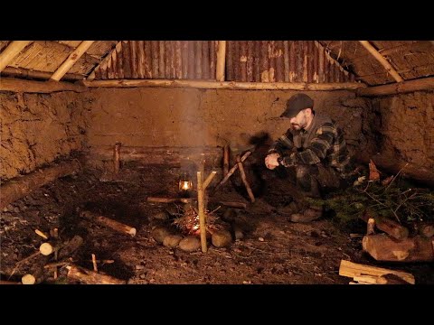 Sleeping in a Medieval Bushcraft Shelter: Storm Lanterns, Stone Circle Fire, Winter Camping