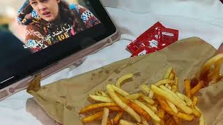 رفيوز وجبة من KFC😋😋