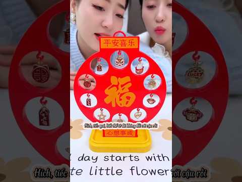 REVIEW Ly Ly ghen tỵ đổi quà của bạn #funny #funnyvideo #funnyshorts