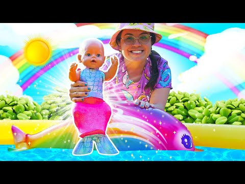 ¡Juanita se convierte en una sirena! Vídeos de muñecas Barbie para niñas