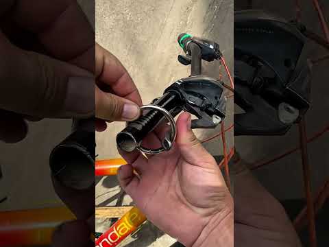 Bracelet Lock: A Simple Trick for SafetyWhen a Bracelet Becomes a Lock