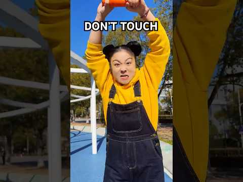 Don’t Mess With Me When I’m Eating 😡🍗#relatable #funny #shorts #Celine_MissBunBun