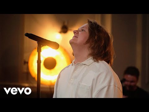 Lewis Capaldi - Everytime (Britney Spears cover) in the Live Lounge