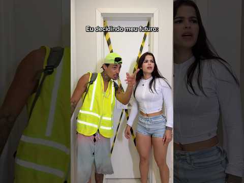 A porta do futuro melhor😂