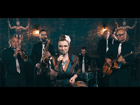 Lady Dillinger Swing Band