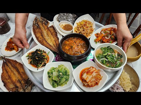 새벽 6시에 만석차는 뱃사람들의 소울푸드?! 난리도 이런 난리가 없는 어시장 백반집 Korean street food