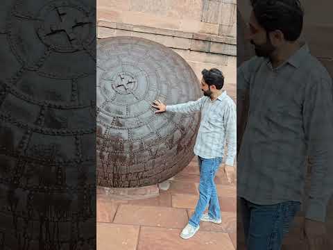 खाना बनाने की कढाई। इतनी बड़ी कढ़ाई नही देखी होगी। #reels #short #india #hindi @SathlatheVlog