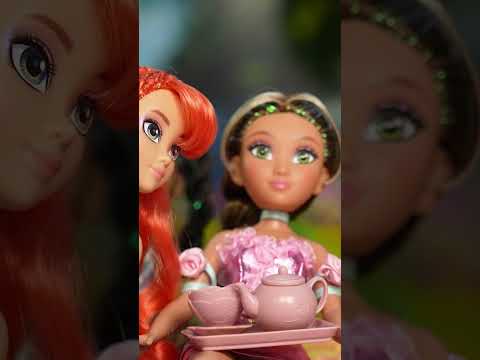 Un magico PICNIC! 🧺🌸 #shorts | Winx Club DOLLS
