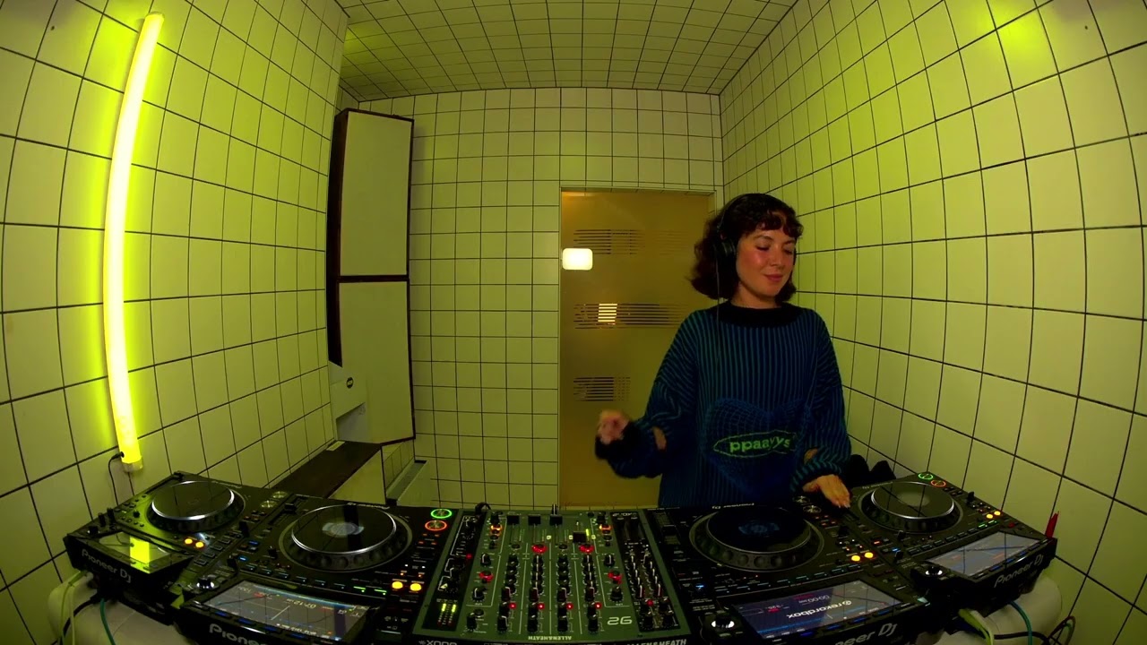 NI:KI | HÖR – November 3 / 2025