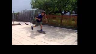 Tomáš Špaček, Ondra Novotný a Martin Vanča - Skateboarding Lovosice 2005