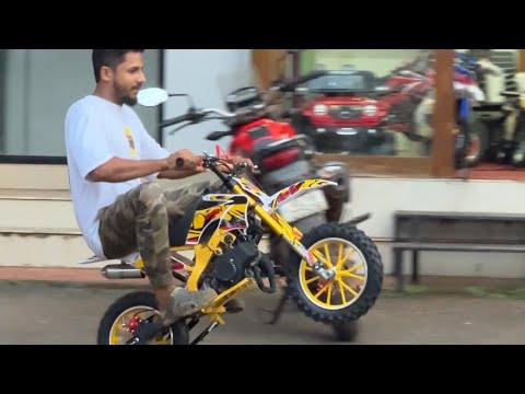 കുഞ്ഞൻ ബൈക്ക് വലിയവർ ഓടിക്കുമ്പോൾ carefully ⚠️🤥 #minibike #dirtbikes