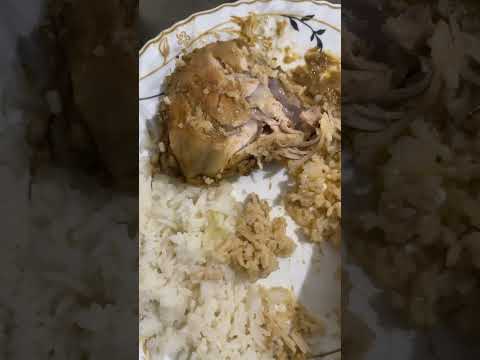 Eating #helpmemakethismakesense # #funny