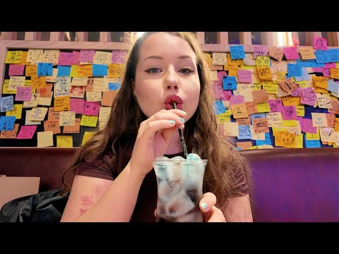 VLOGMAS WEEK 2 | christmas market, baking cozy winter treats, & family sleepover