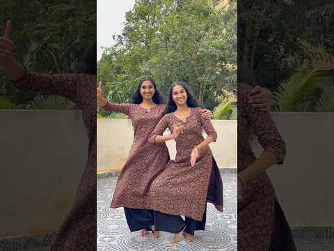 രാമായണ മാസം 🥰.   #twins #dance #twinwings #twinsisters @twinswings1295