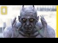 Reactions to a Moving Statue