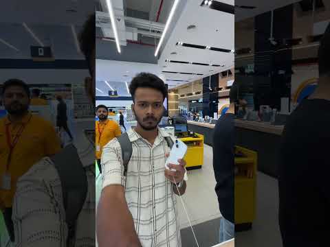 iPhone vs Dubai