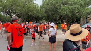 RAW VIDEO: Fans cool off in open fire hydrant at Oranje Fanwalk